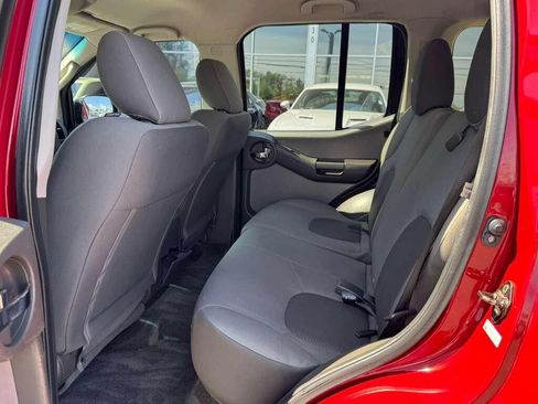 Used 2014 Nissan Xterra X AWD/4WD image 6