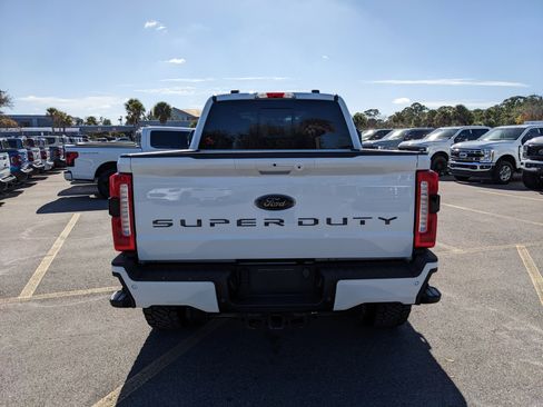 Used 2024 Ford F250 XLT w/ Black Appearance Package image 8