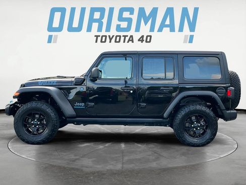 Used 2024 Jeep Wrangler Unlimited AWD/4WD image 4