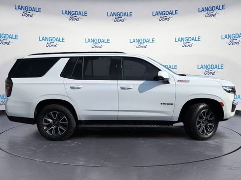 Used 2022 Chevrolet Tahoe Z71 w/ Luxury Package AWD/4WD image 31