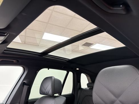 Used 2026 BMW X5 xDrive40i w/ M Sport Package AWD/4WD image 16