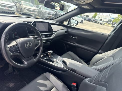Used 2023 Lexus UX 250h F Sport AWD/4WD image 26