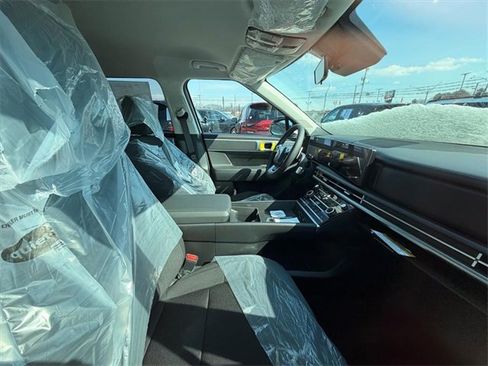 New 2026 Hyundai Santa Fe SE image 9