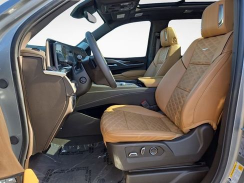 Certified 2024 Cadillac Escalade Sport w/ Touring Package AWD/4WD image 15