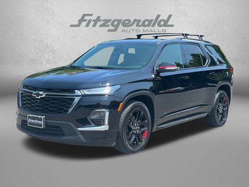 Used 2024 Chevrolet Traverse Premier w/ Redline Edition image 2
