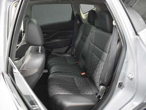 Certified 2024 Nissan Murano Platinum w/ Cargo Package AWD/4WD image 33