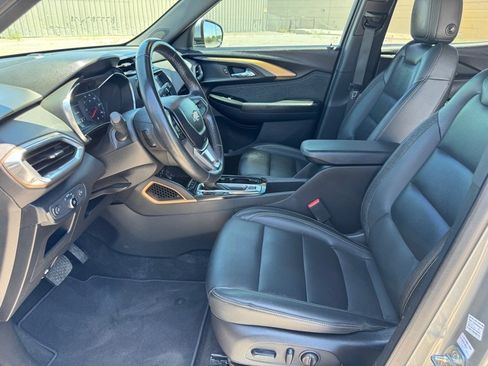 Used 2023 Chevrolet TrailBlazer ACTIV w/ Convenience Package image 12