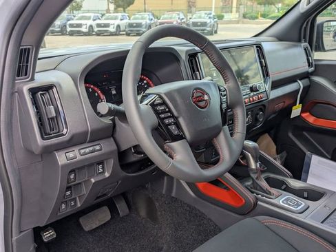 New 2026 Nissan Frontier PRO-4X w/ Pro-4x Convenience Package AWD/4WD image 5