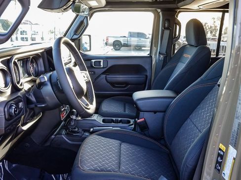 New 2026 Jeep Gladiator Mojave AWD/4WD image 22