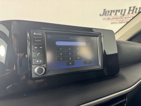 Used 2025 Nissan Kicks S AWD/4WD image 18