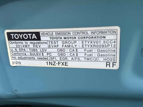 Used 2014 Toyota Prius C Two image 77