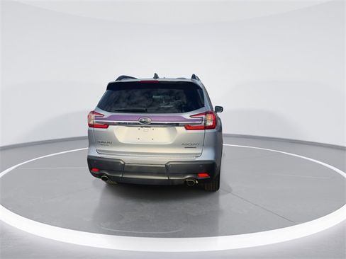 Used 2023 Subaru Ascent Limited w/ Technology Package image 7