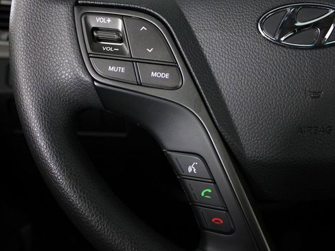 Used 2017 Hyundai Santa Fe Sport image 21