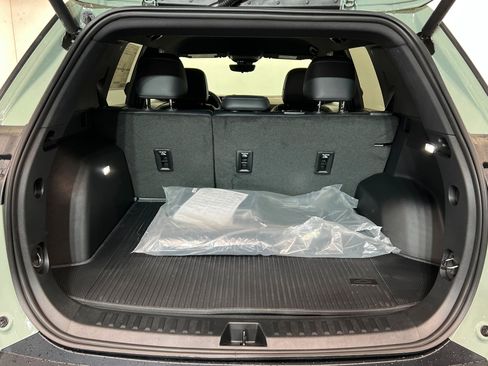 New 2026 Chevrolet Equinox LT w/ Convenience Package II image 23