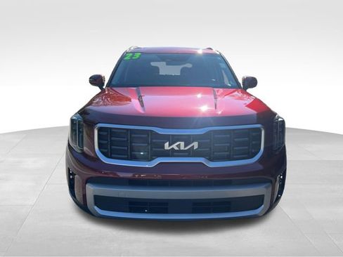 Used 2023 Kia Telluride S w/ S Sunroof Package AWD/4WD image 2