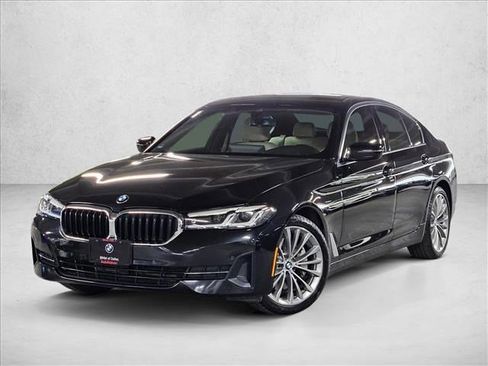 Certified 2023 BMW 530i w/ Premium Package RWD image 1