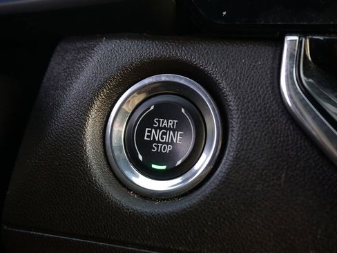 Certified 2023 Chevrolet Colorado Trail Boss w/ Technology Package image 17