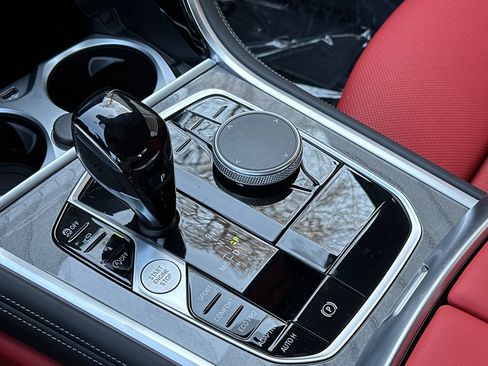 New 2025 BMW 840i Coupe w/ Driving Assistance Package image 19