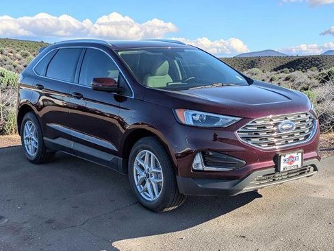 Certified 2022 Ford Edge SEL w/ Convenience Package AWD/4WD image 8