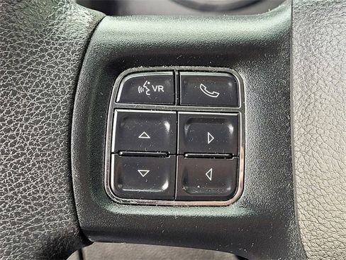 Used 2019 RAM 1500 Classic SLT image 24