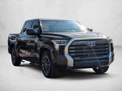 Used 2022 Toyota Tundra Limited image 3