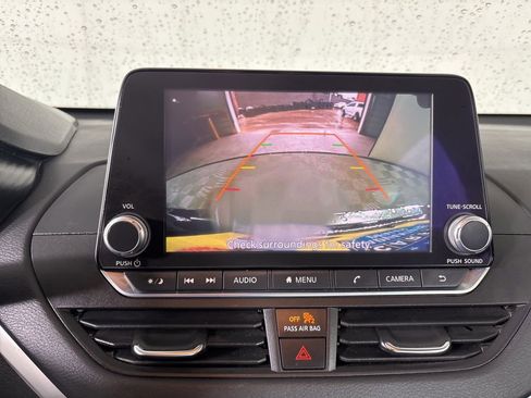 Used 2021 Nissan Altima 2.5 SV image 16