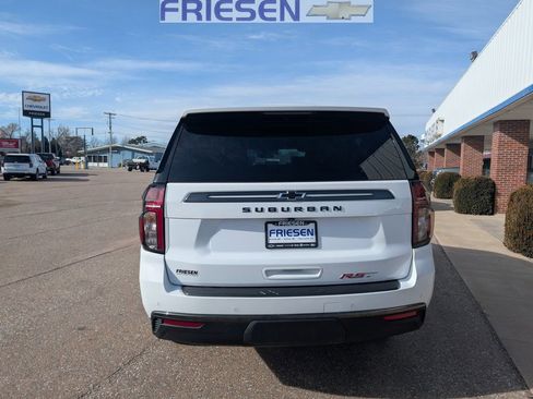Used 2022 Chevrolet Suburban RST w/ Luxury Package image 8