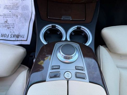 Used 2007 BMW 750i RWD image 65