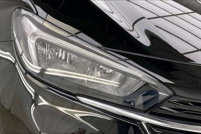 Certified 2023 Buick Encore GX Preferred w/ Cold Weather Comfort Package AWD/4WD image 25