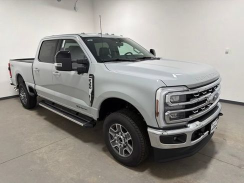 New 2026 Ford F350 Lariat AWD/4WD image 3
