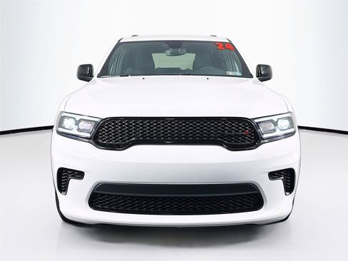 Used 2024 Dodge Durango SXT w/ SXT Blacktop Group AWD/4WD image 6
