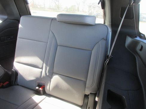 New 2026 GMC Yukon Elevation image 14