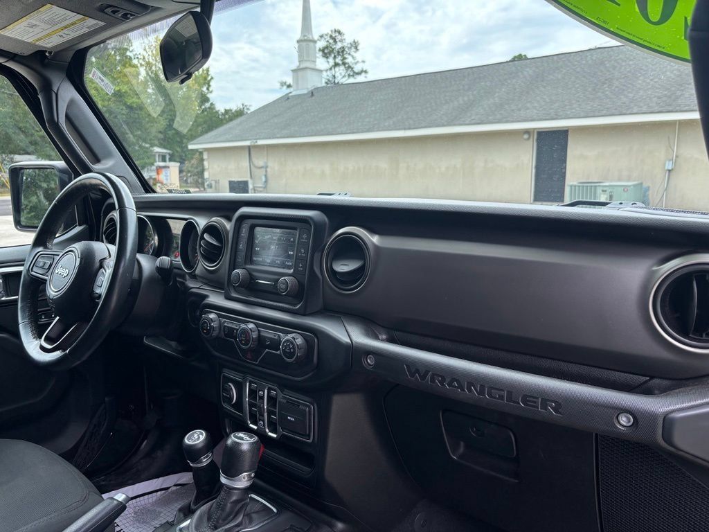 Used 2019 Jeep Wrangler Unlimited Sport S AWD/4WD image 26