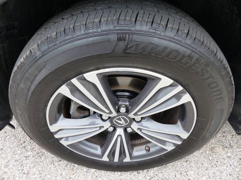 Used 2017 Acura MDX SH-AWD image 15