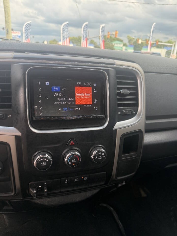 Used 2015 RAM 3500 SLT AWD/4WD image 15