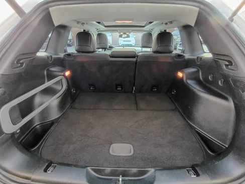 Used 2018 Jeep Cherokee Limited AWD/4WD image 65
