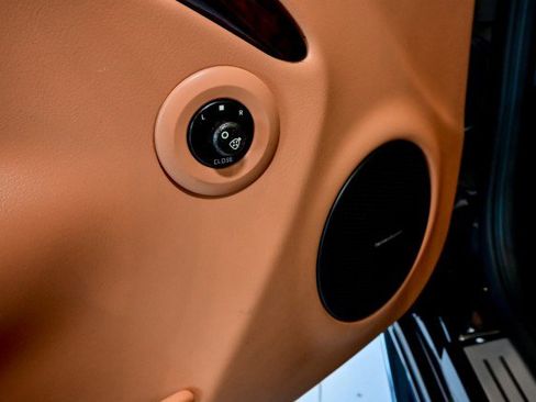 Used 2018 Maserati GranTurismo Sport image 21