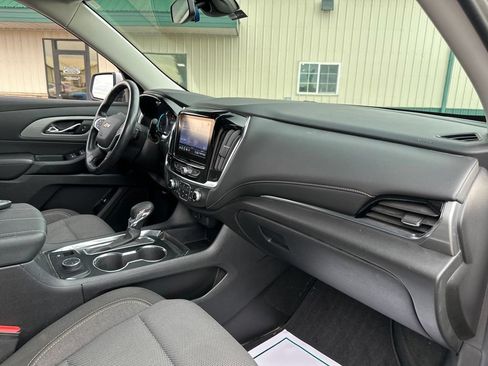 Used 2021 Chevrolet Traverse LT AWD/4WD image 31