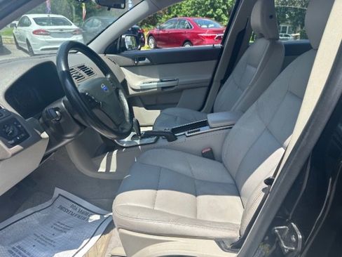 Used 2009 Volvo S40 2.4i image 16