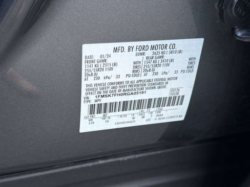 Used 2024 Ford Explorer Limited RWD image 24