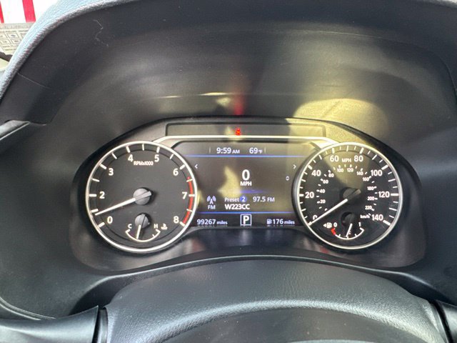 Used 2020 Nissan Altima 2.5 SV FWD image 19