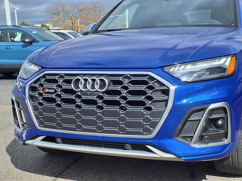 Used 2023 Audi SQ5 Prestige w/ Prestige Package image 23