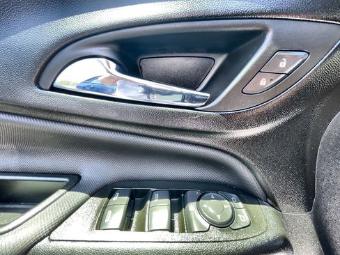 Used 2023 Chevrolet Equinox RS w/ RS Leather Package FWD image 24