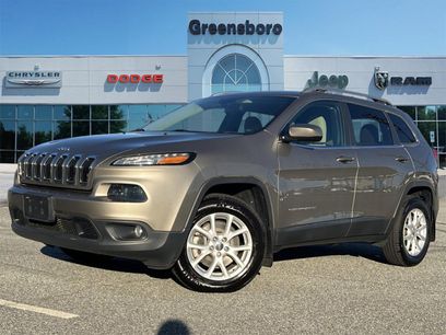 Used 2018 Jeep Cherokee Latitude w/ Cold Weather Group