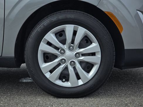Certified 2024 Kia Soul LX FWD image 12