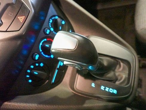 Used 2018 Ford Transit Connect XL image 18