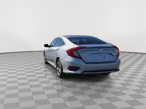 Used 2019 Honda Civic LX image 7