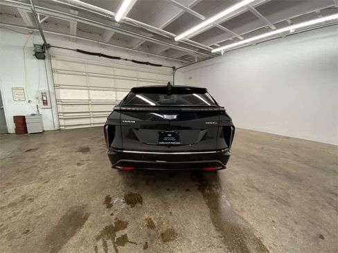 Certified 2024 Cadillac Lyriq Luxury w/ LPO, Floor Liner Package image 5
