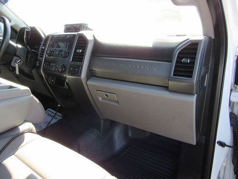Used 2018 Ford F350 XL AWD/4WD image 15