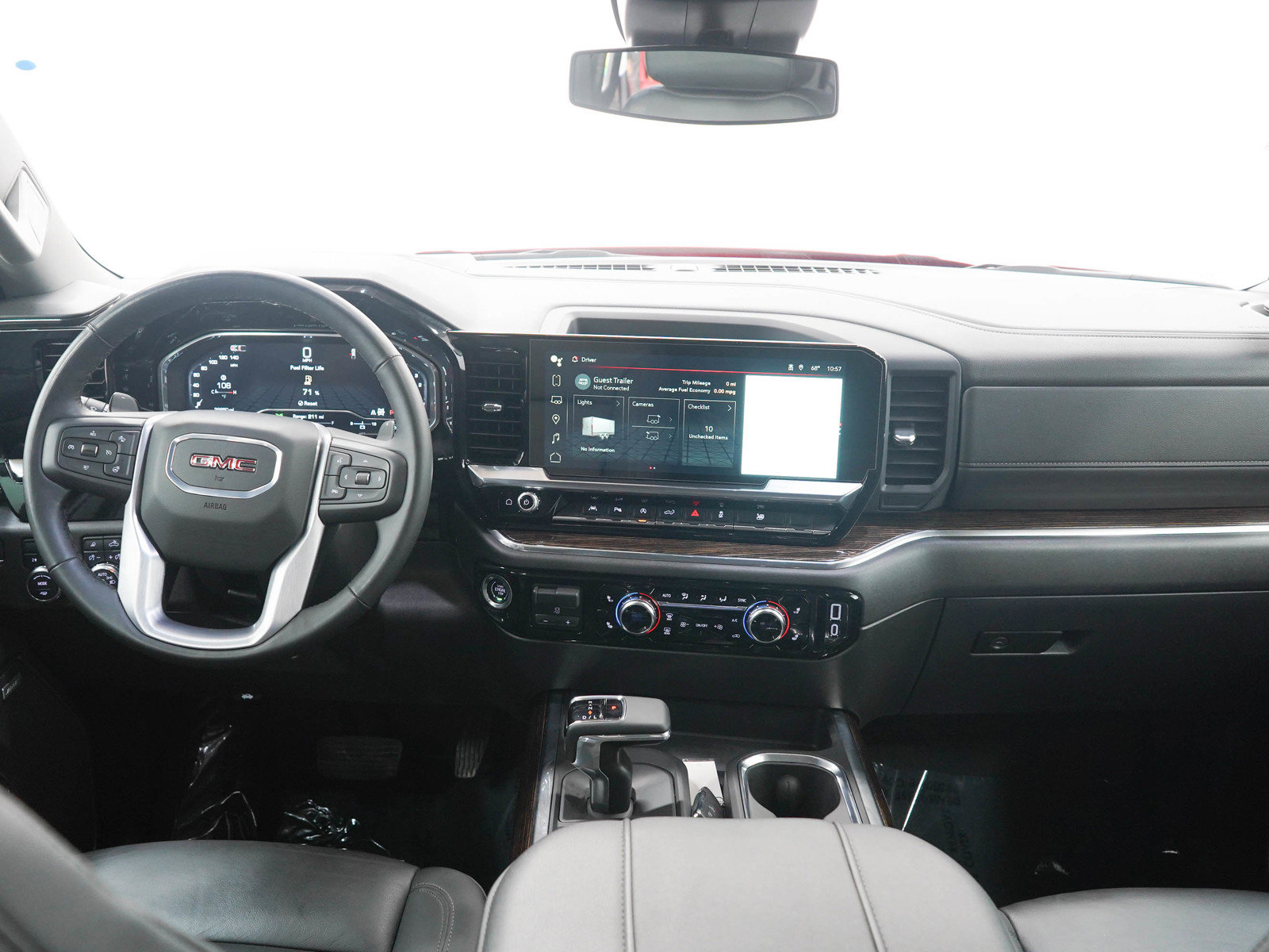 Used 2024 GMC Sierra 1500 Elevation w/ Elevation Premium Package AWD/4WD image 16
